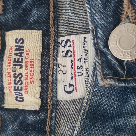 GUESS old school cut offs shorts - Picture 2 of 6